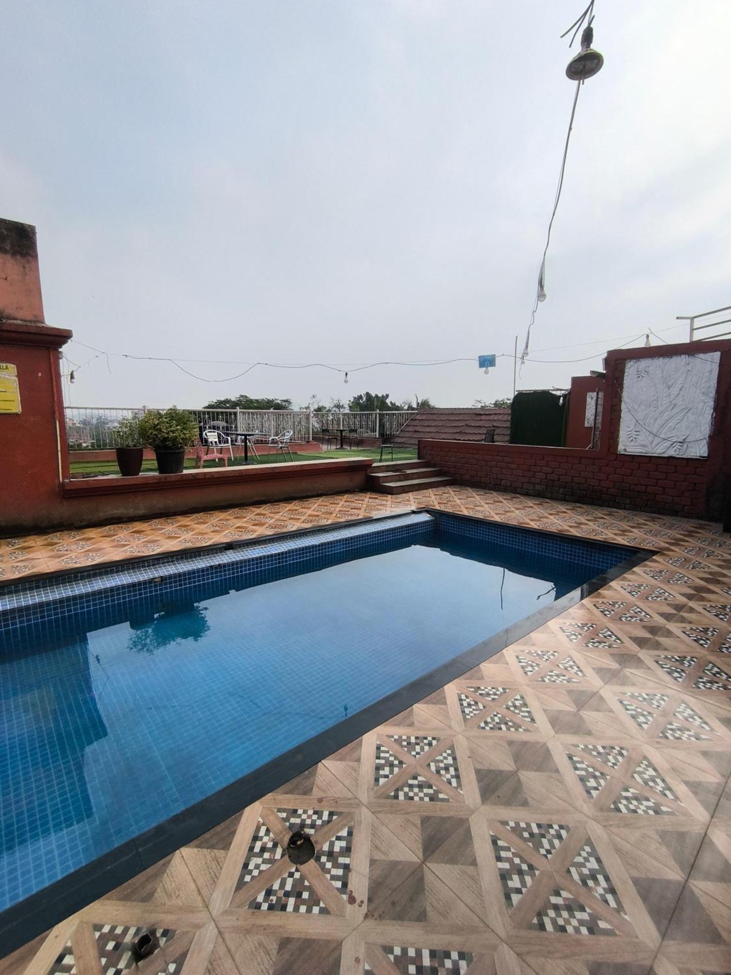 King Size Deck Villa Mumbai Eksteriør bilde