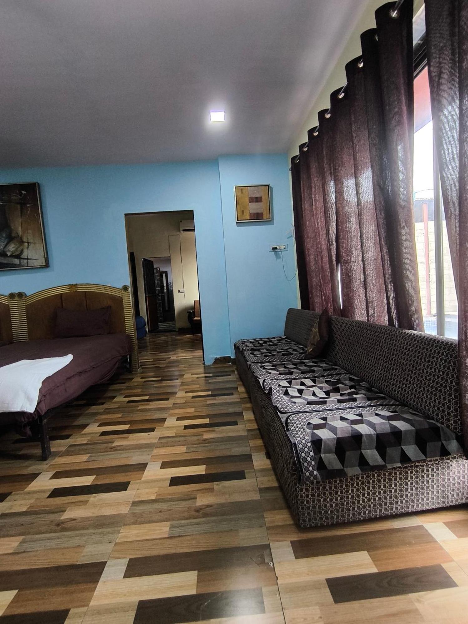 King Size Deck Villa Mumbai Eksteriør bilde